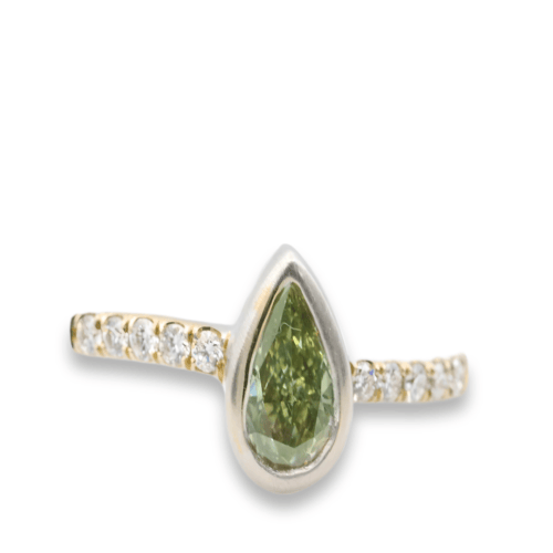 green diamond gold ring