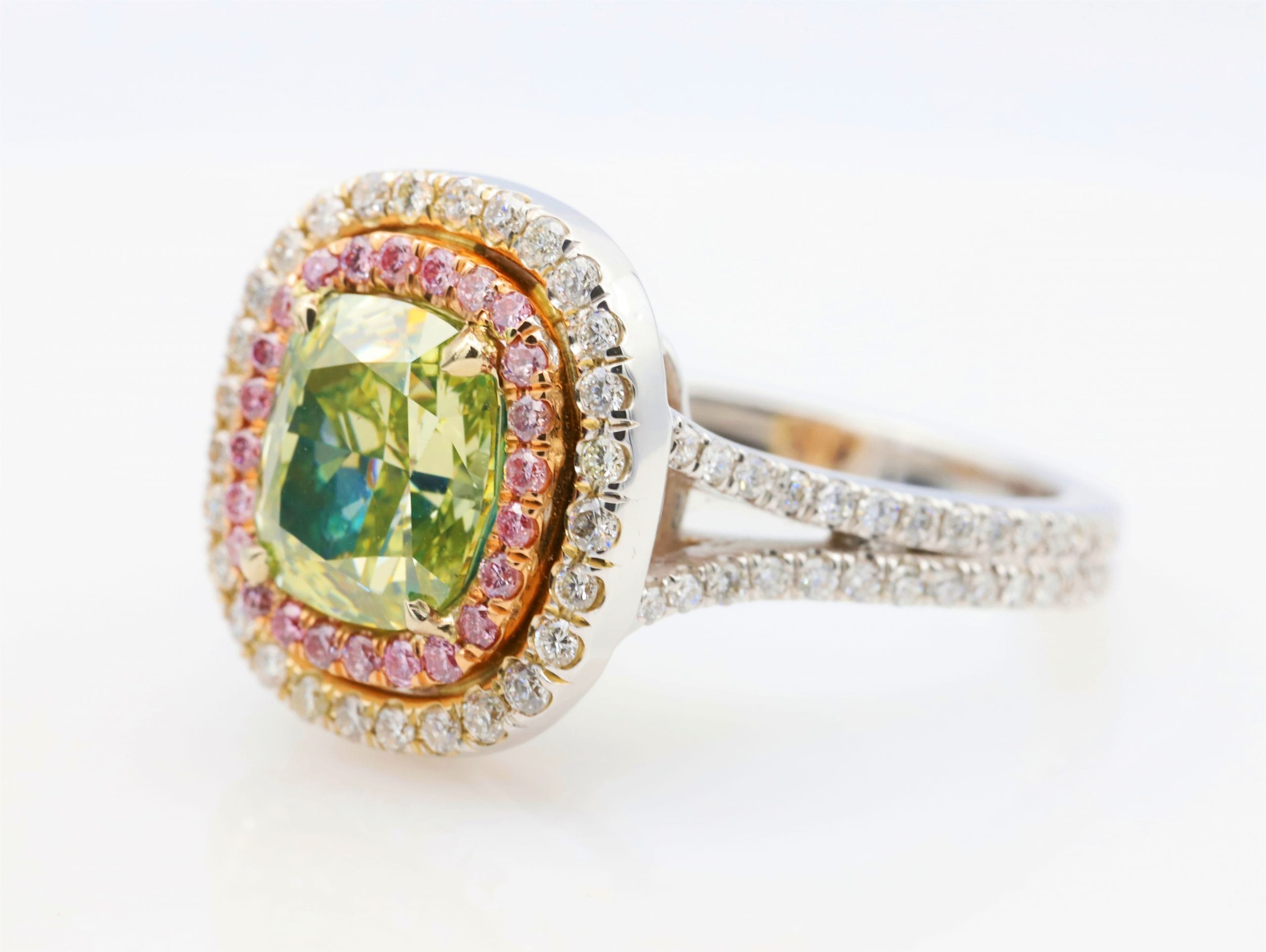 Real GIA 2.72ct Natural Fancy Green & Pink Diamonds Engagement Ring 18K Cushion - Image 3